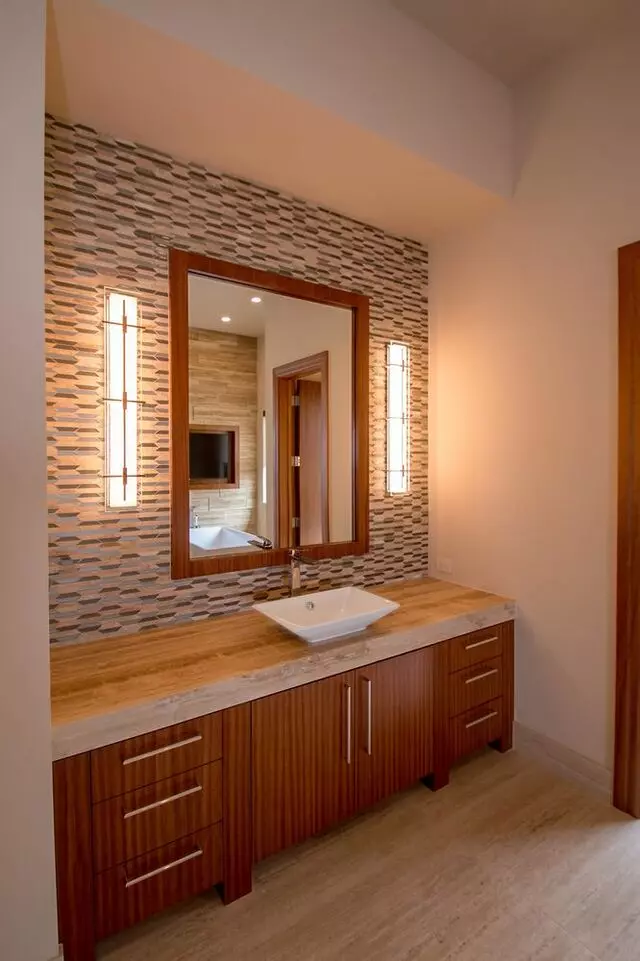 A Cutting Edge Glass & Mirror