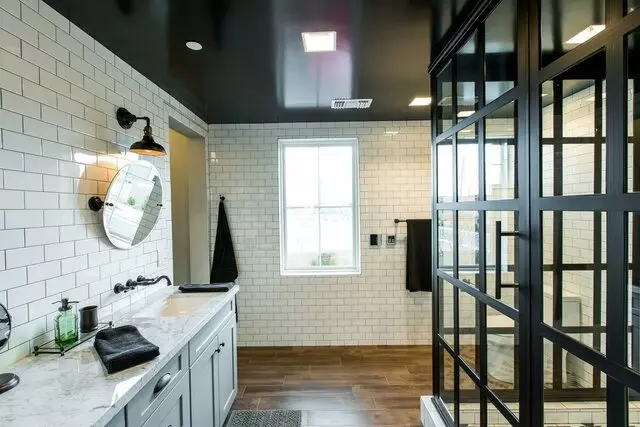 A Cutting Edge Glass & Mirror