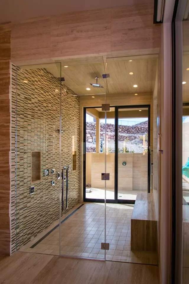 A Cutting Edge Glass & Mirror