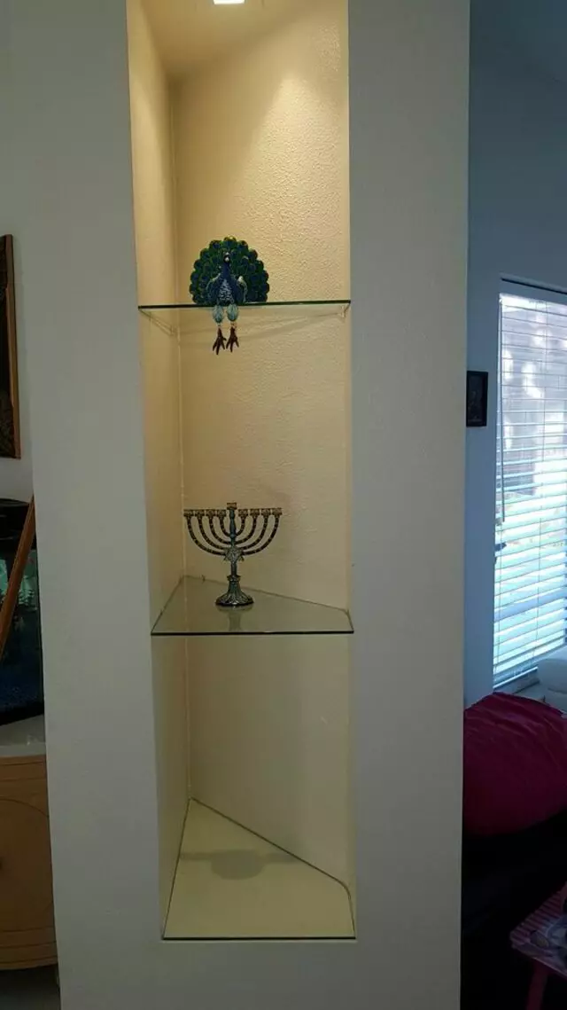A Cutting Edge Glass & Mirror