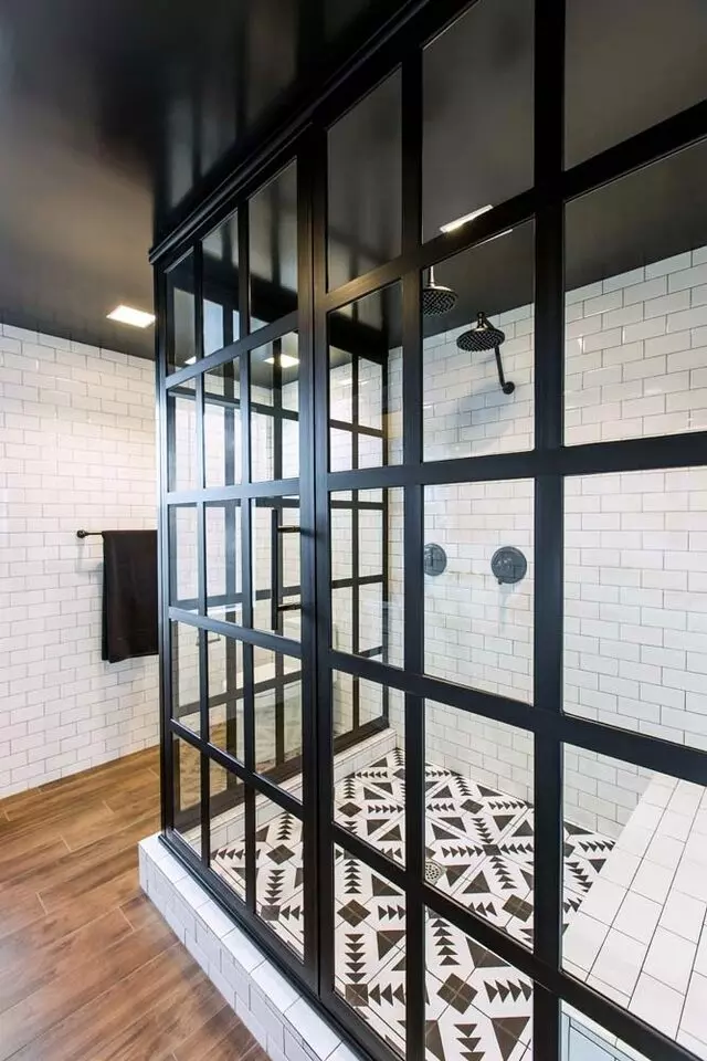A Cutting Edge Glass & Mirror