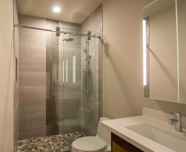 A Cutting Edge Glass & Mirror