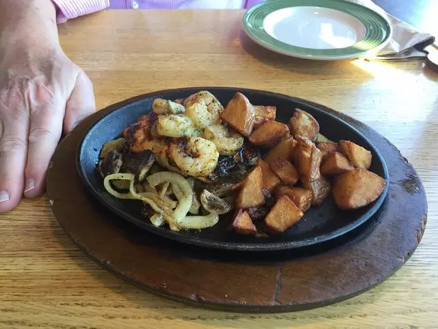 Applebee’s Grill + Bar
