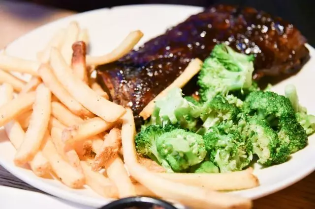 Applebee’s Grill + Bar
