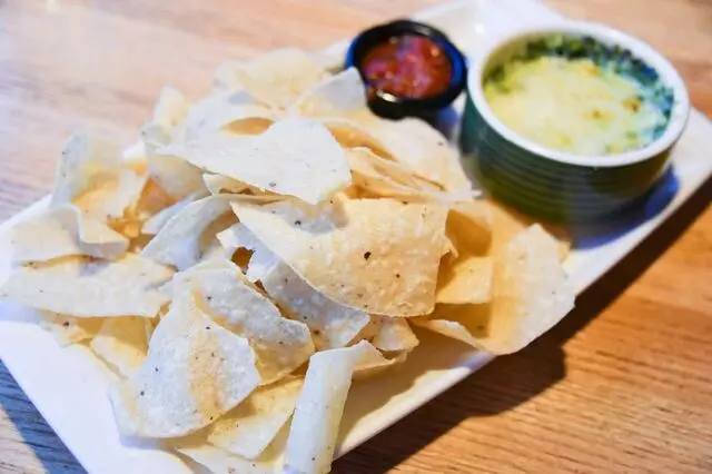 Applebee’s Grill + Bar