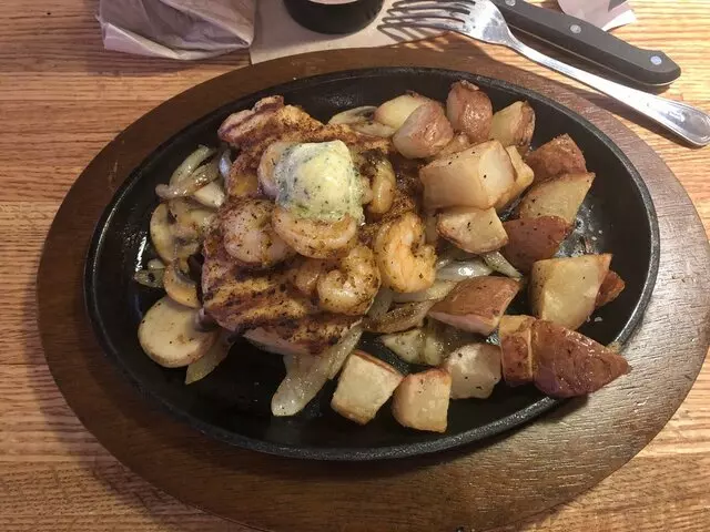 Applebee’s Grill + Bar