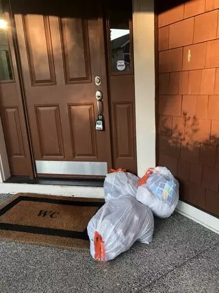 Laundry Out!