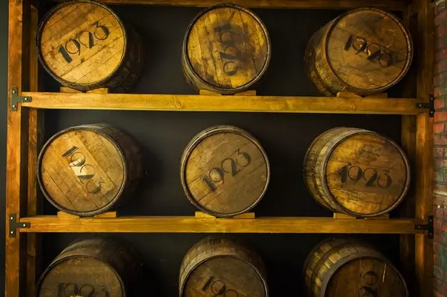 1923 Bourbon Bar