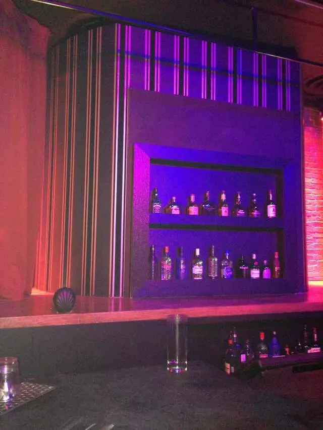 1923 Bourbon Bar