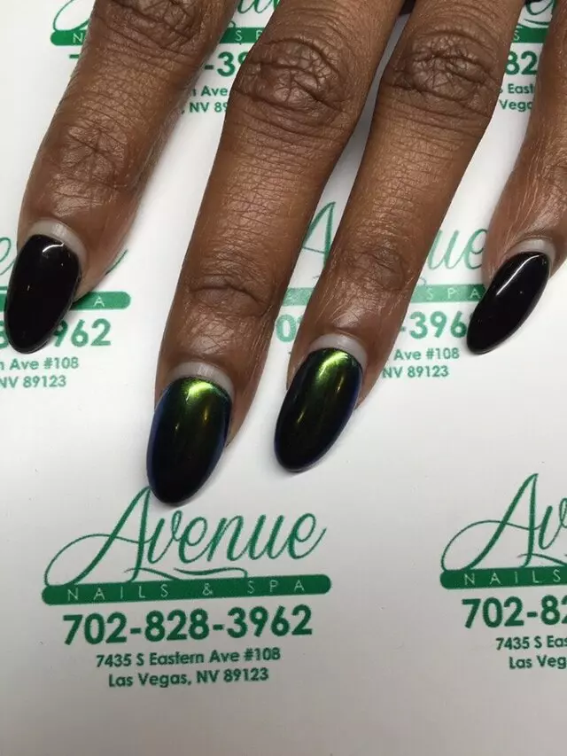 Avenue Nails & Spa