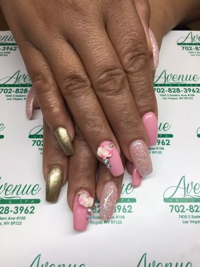 Avenue Nails & Spa
