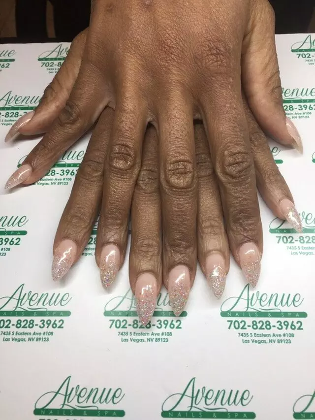 Avenue Nails & Spa