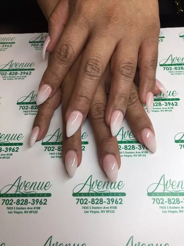 Avenue Nails & Spa