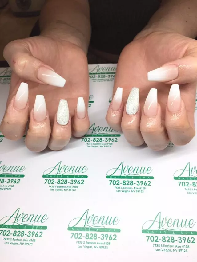 Avenue Nails & Spa