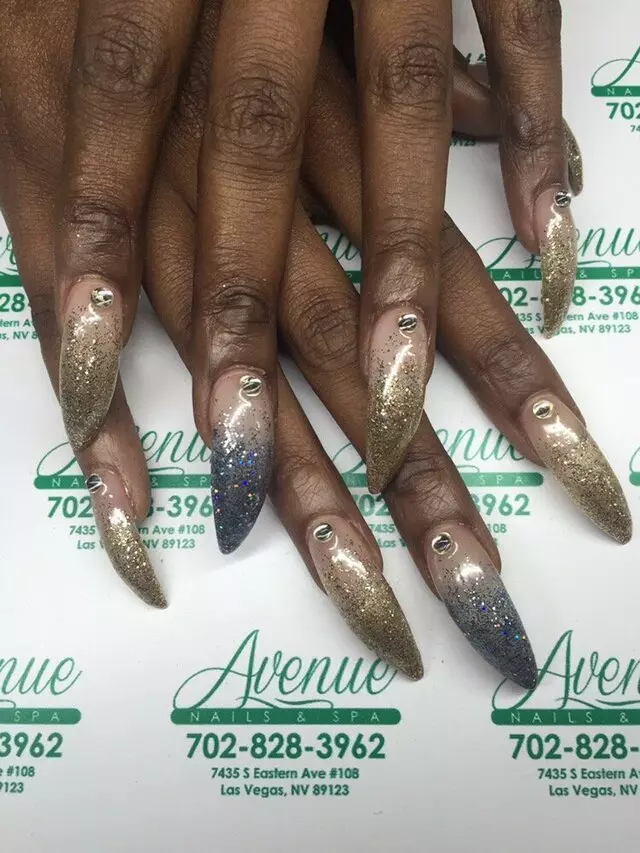 Avenue Nails & Spa