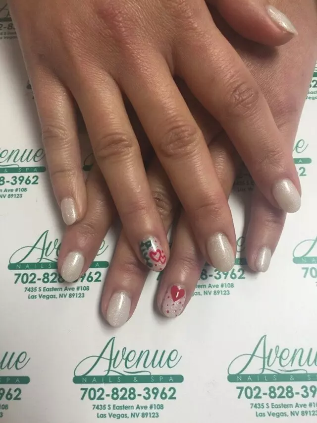 Avenue Nails & Spa