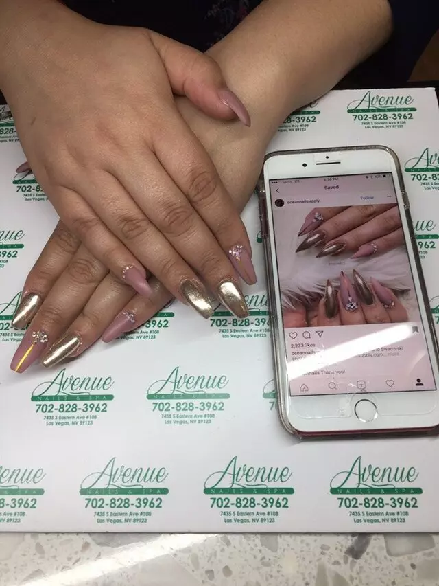 Avenue Nails & Spa