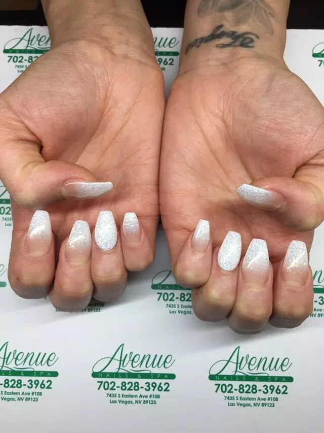 Avenue Nails & Spa