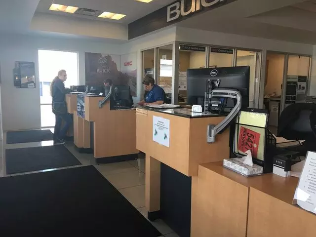 AutoNation Buick GMC West Sahara