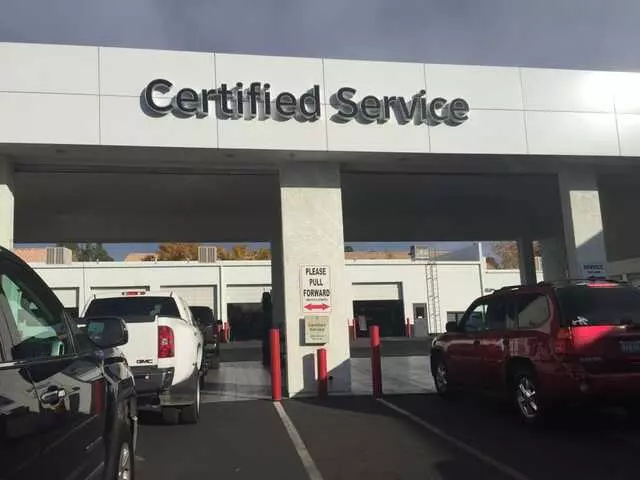 AutoNation Buick GMC West Sahara