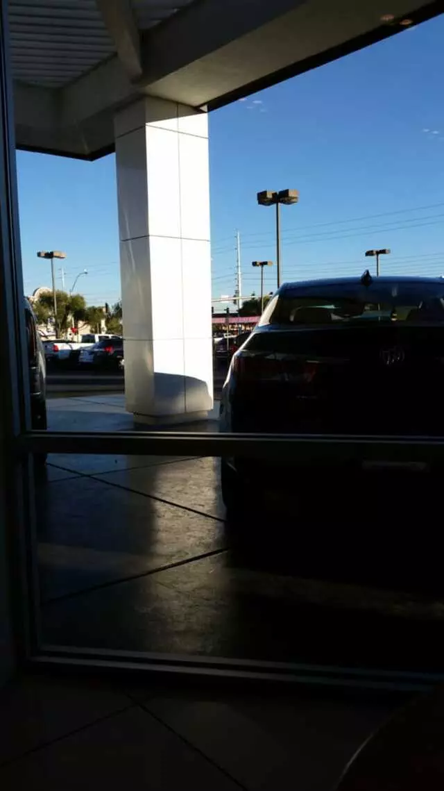 AutoNation Buick GMC West Sahara