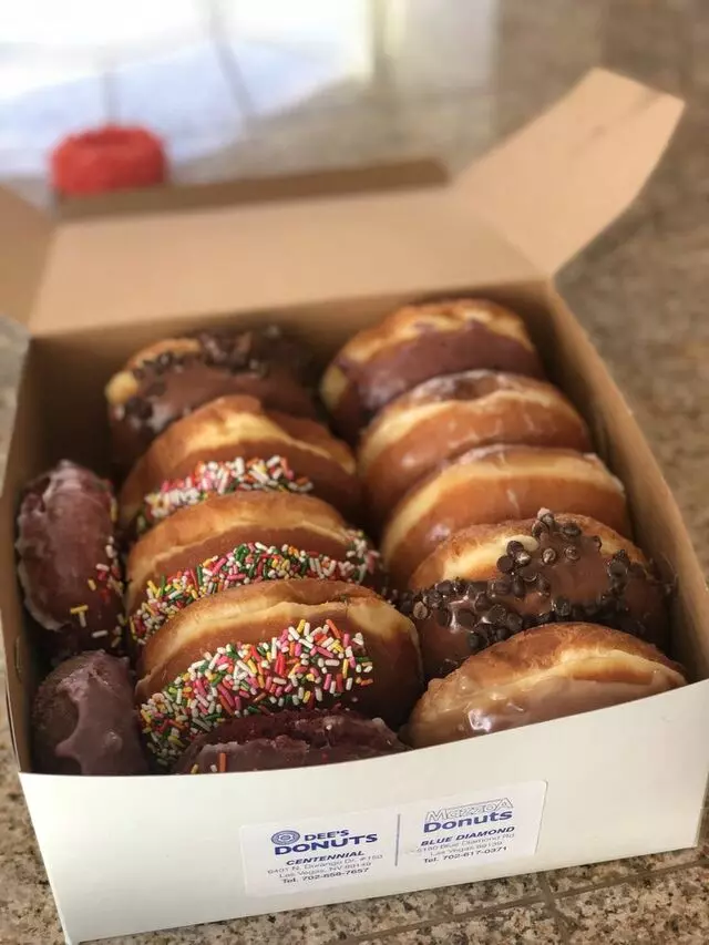 Mazzoa Donuts