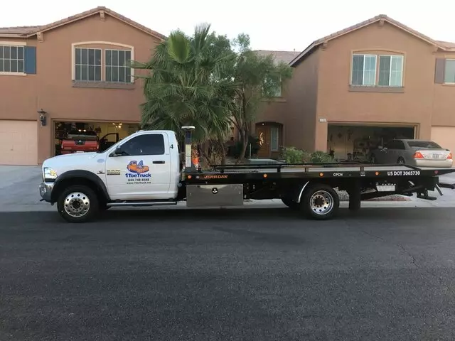 1 Toe Truck