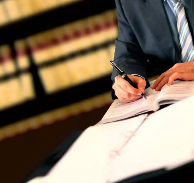 Gregory D. Knapp, ESQ