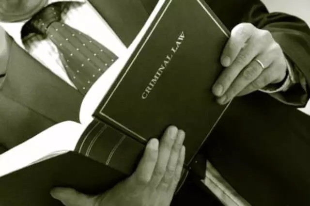 Gregory D. Knapp, ESQ