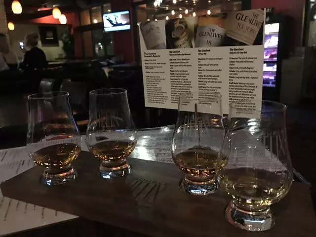 Double Helix Wine & Whiskey Lounge