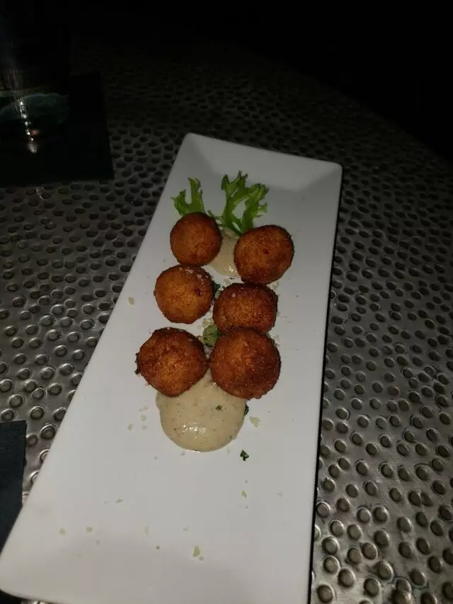 Double Helix Wine & Whiskey Lounge