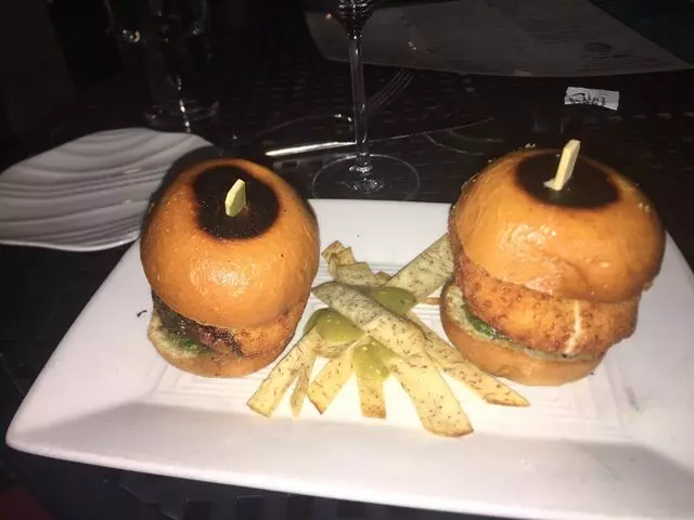 Double Helix Wine & Whiskey Lounge