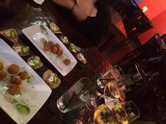 Double Helix Wine & Whiskey Lounge