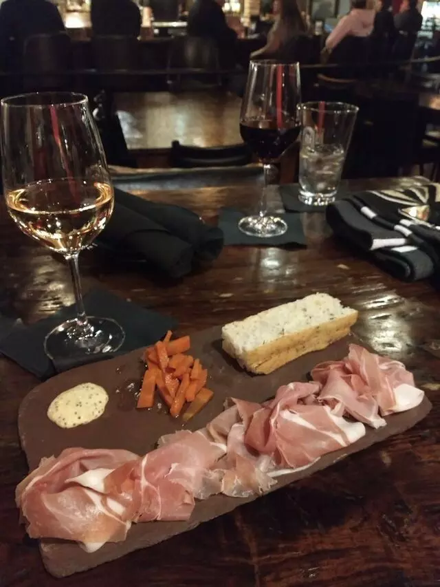 Double Helix Wine & Whiskey Lounge