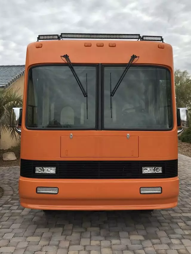 Apache RV Customs