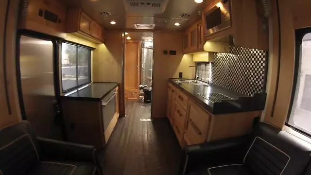 Apache RV Customs