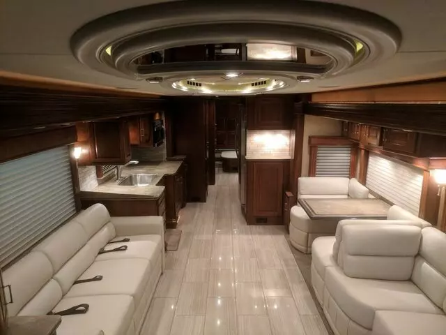 Apache RV Customs