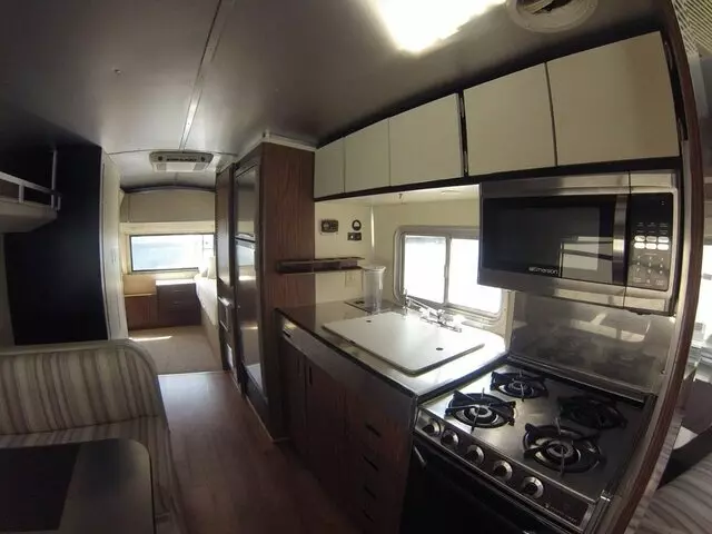 Apache RV Customs