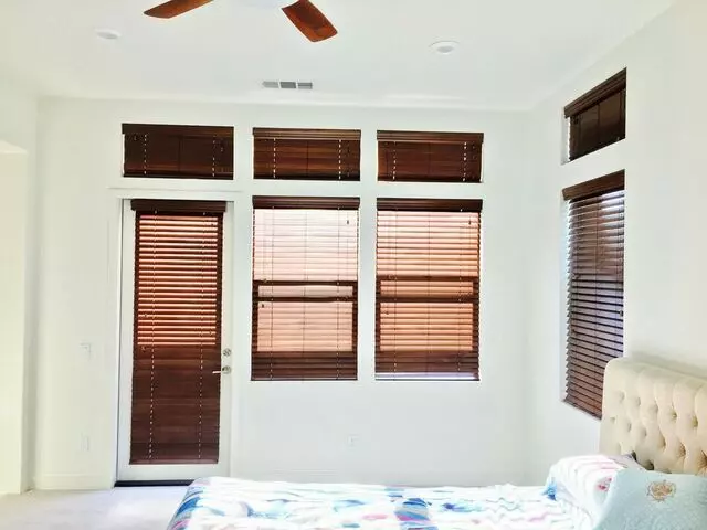 American Decora