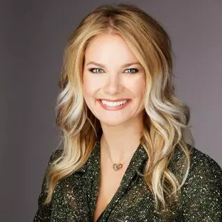 Amee Klassen - Supreme Lending