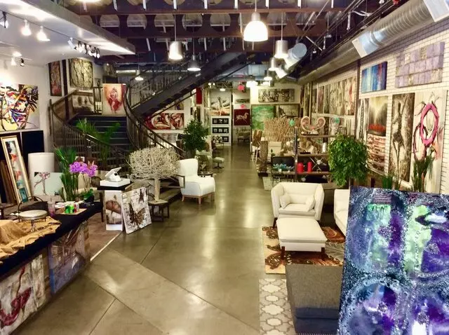 Art 2 Art Gallery