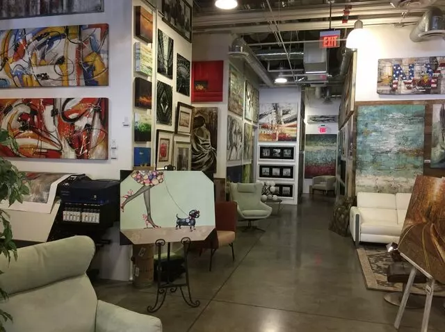 Art 2 Art Gallery
