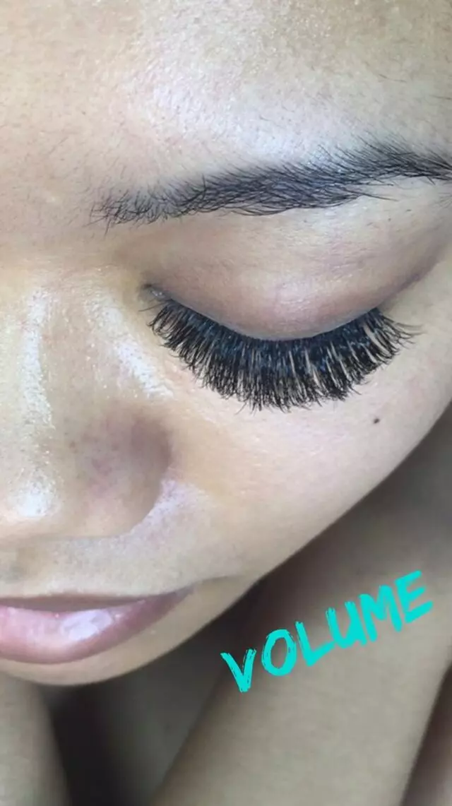 A Touch of Lash