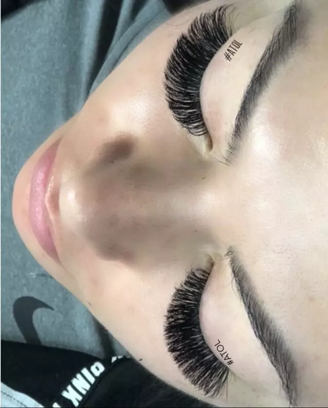 A Touch of Lash