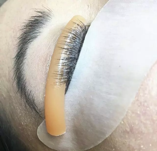 A Touch of Lash
