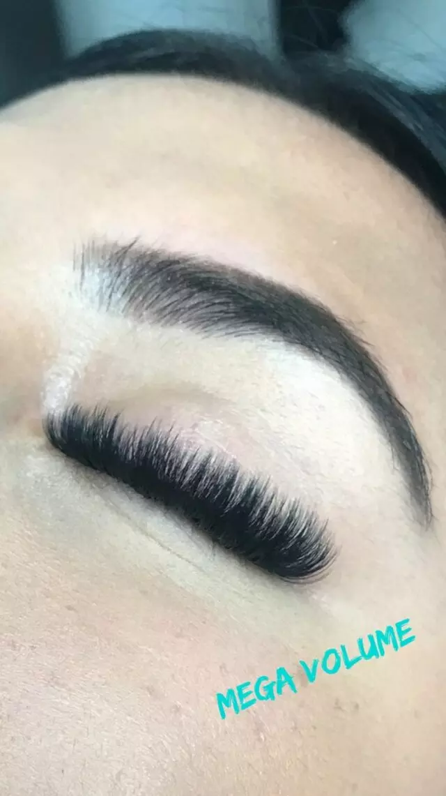 A Touch of Lash