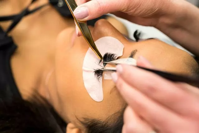 A Touch of Lash