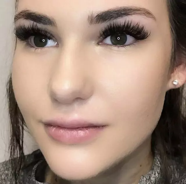 A Touch of Lash