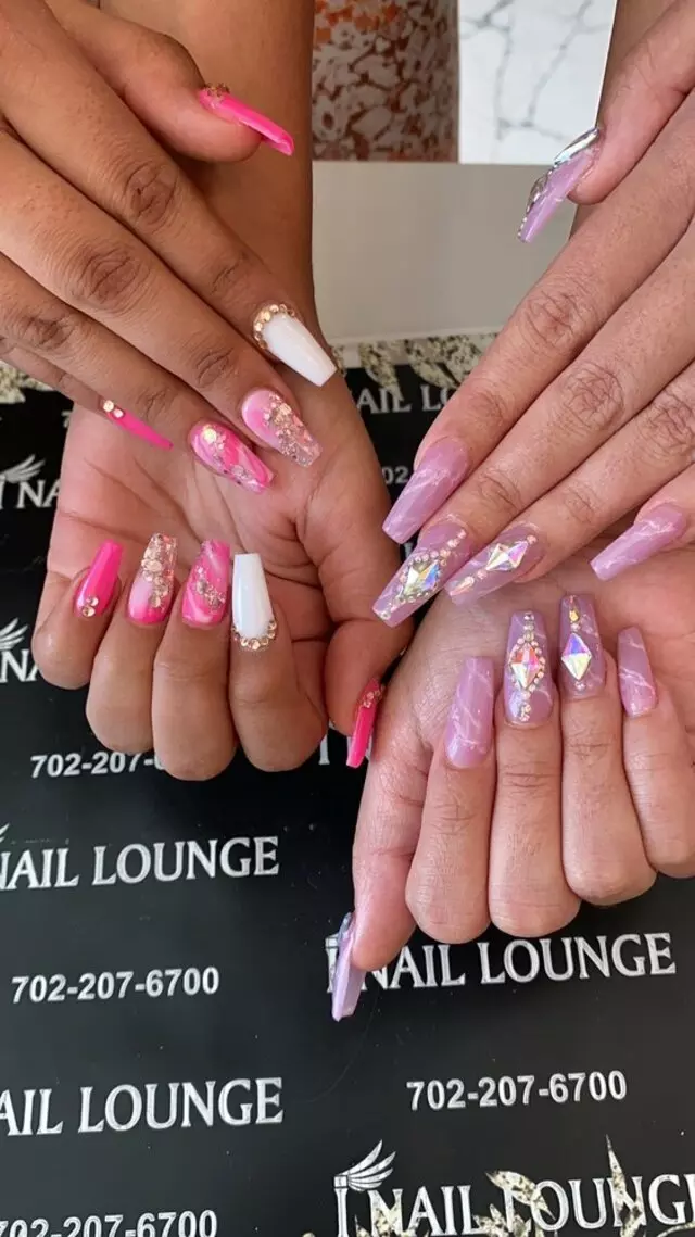 I Nail Lounge
