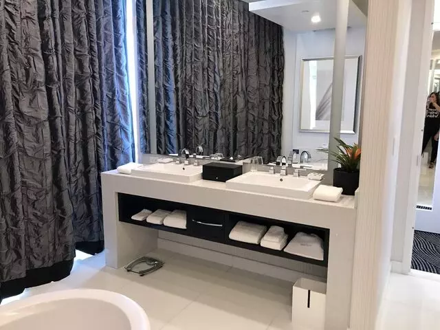 Aria Sky Suites